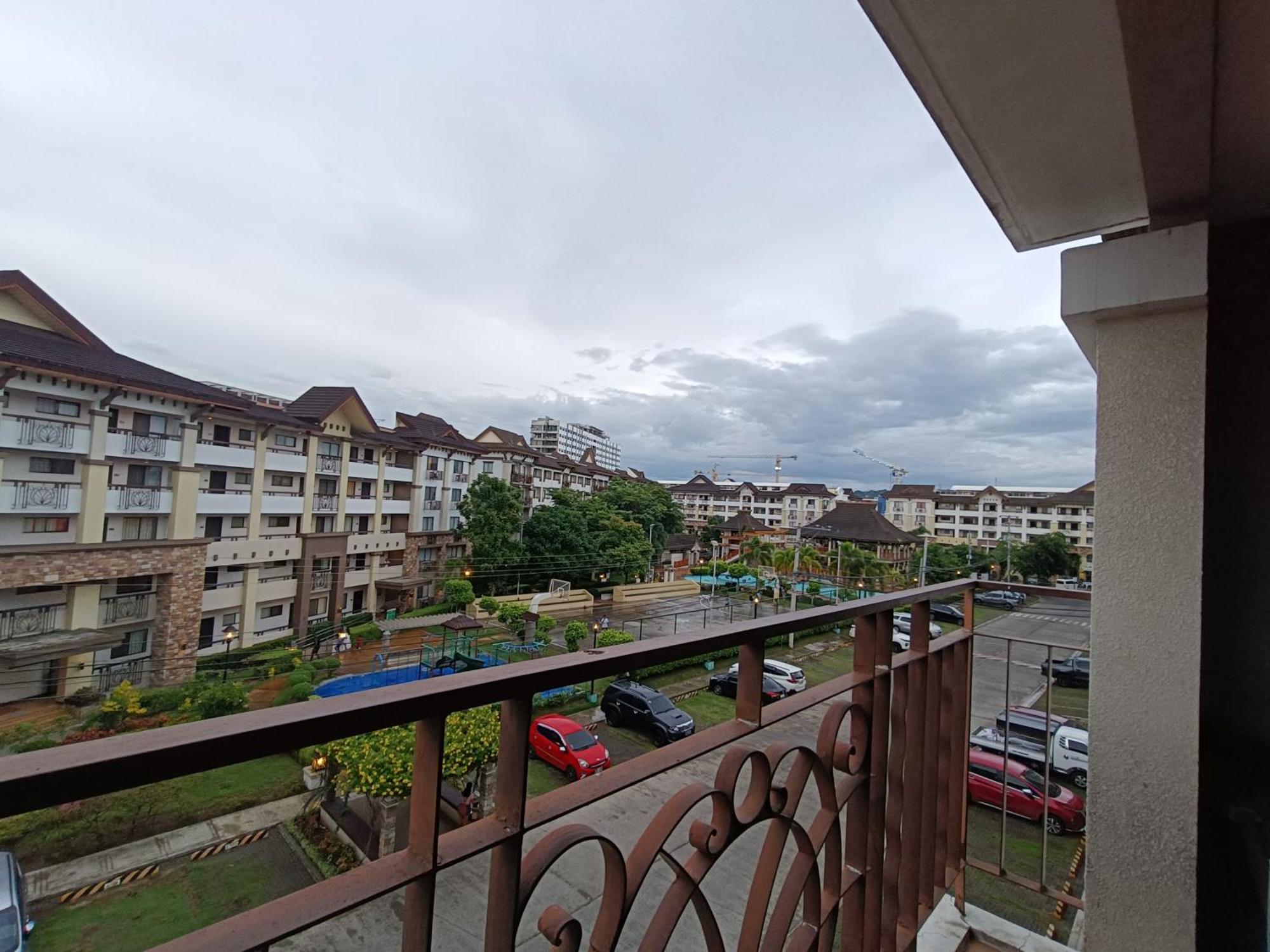 1Bedroom One Oasis Condo Fullyfurnished Davao Exterior foto
