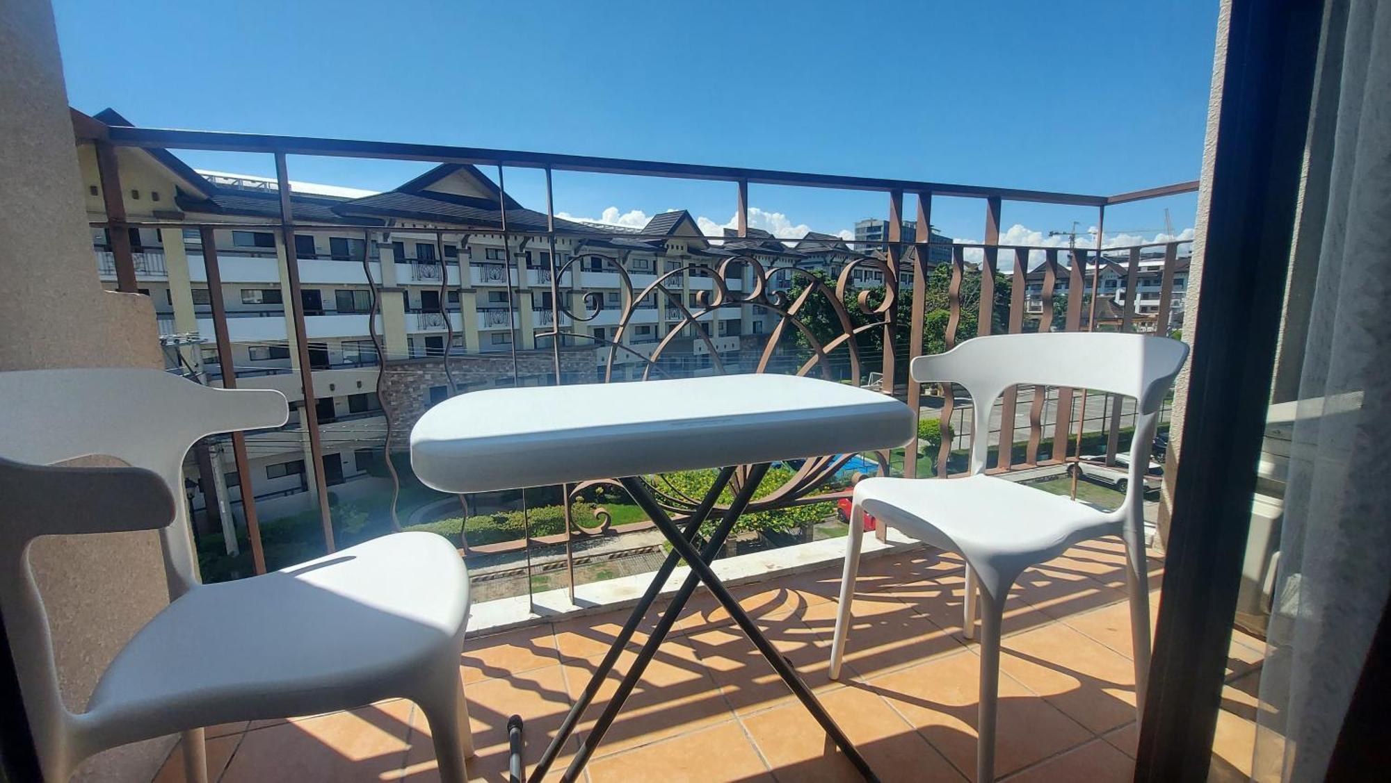 1Bedroom One Oasis Condo Fullyfurnished Davao Exterior foto